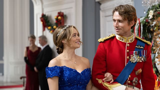 A Royal Corgi Christmas